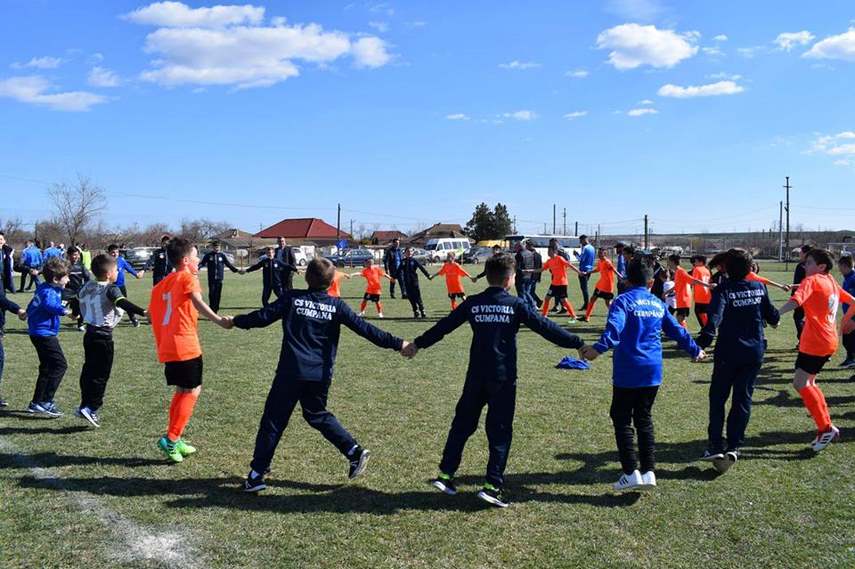 micii fotbalisti din cumpana au castigat cupa satelor si sunt campioni ai judetului constanta galerie micii fotbalisti din cumpana au castigat cupa satelor si sunt campioni ai judetului constanta galerie