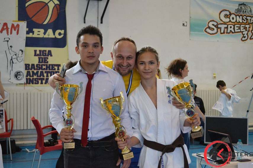 toti sunteti campioni eduard draganoiu si mihai stan castigatori ai trofeului satori spirit la cupa satori toti sunteti campioni eduard draganoiu si mihai stan castigatori ai trofeului satori spirit la cupa satori