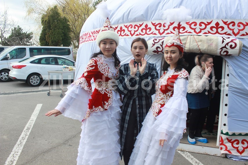 meniu traditional kazah si multa voie buna nauryz sarbatoarea renasterii naturii si a oamenilor celebrata meniu traditional kazah si multa voie buna nauryz sarbatoarea renasterii naturii si a oamenilor celebrata