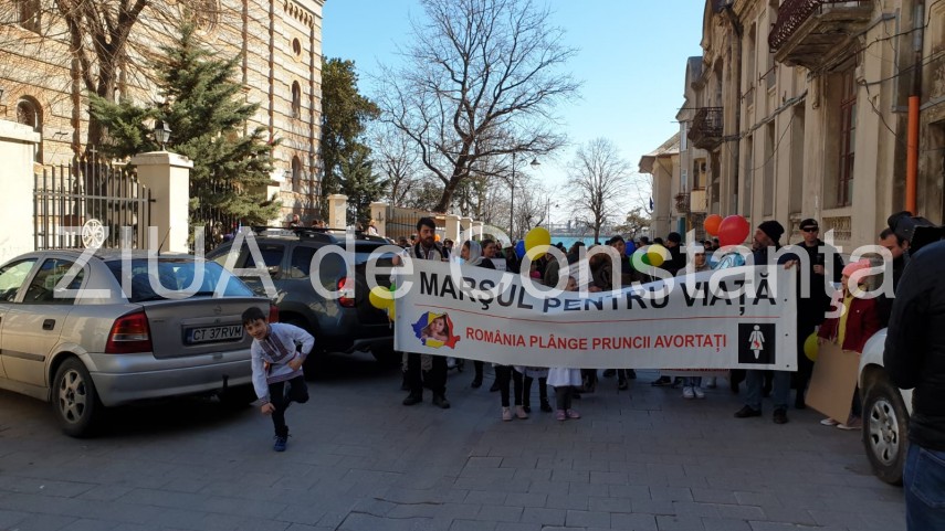 imagini de la eveniment unic din prima secunda mars pentru viata la constanta zeci de persoane participa imagini de la eveniment unic din prima secunda mars pentru viata la constanta zeci de persoane participa