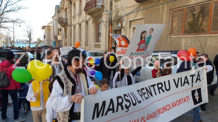imagini de la eveniment unic din prima secunda mars pentru viata la constanta zeci de persoane participa imagini de la eveniment unic din prima secunda mars pentru viata la constanta zeci de persoane participa