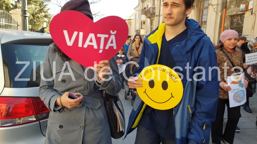 imagini de la eveniment unic din prima secunda mars pentru viata la constanta zeci de persoane participa imagini de la eveniment unic din prima secunda mars pentru viata la constanta zeci de persoane participa