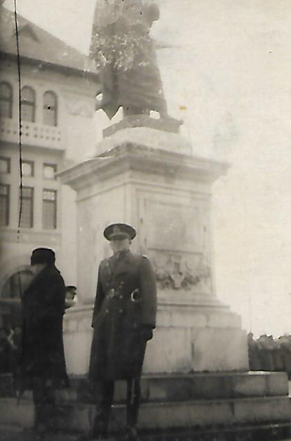 jertfa maiorului gheorghe murea povestita de fiica sa a mancat si pamant ca sa apere tara si a fost decorat jertfa maiorului gheorghe murea povestita de fiica sa a mancat si pamant ca sa apere tara si a fost decorat