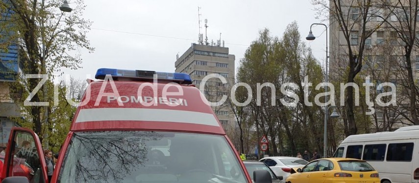 accident rutier langa spitalul judetean din constanta doua masini implicate o victima 688541 accident rutier langa spitalul judetean din constanta doua masini implicate o victima 688541