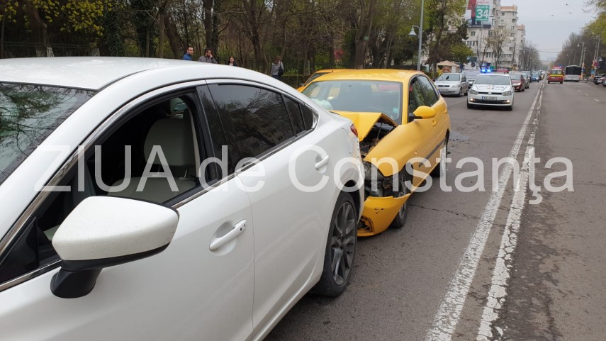 accident rutier langa spitalul judetean din constanta doua masini implicate o victima 688541 accident rutier langa spitalul judetean din constanta doua masini implicate o victima 688541