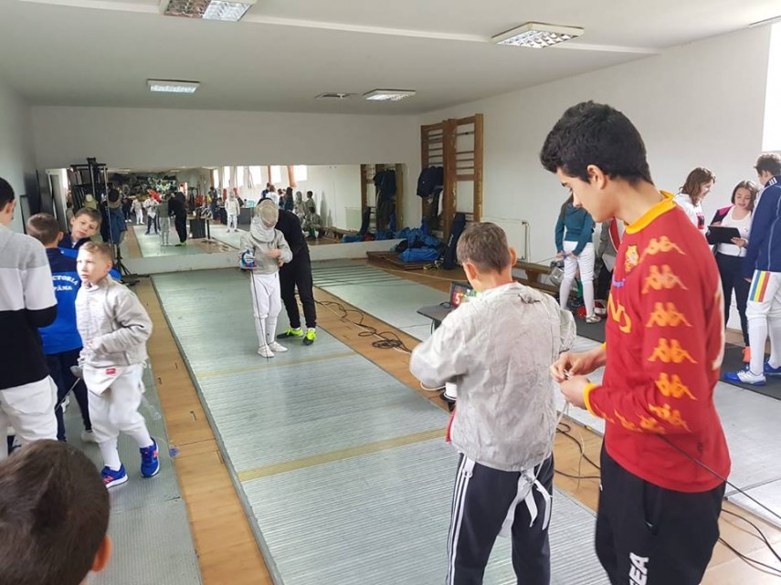 sportivii de la cs victoria cumpana rezultate bune la cupa primaverii la scrima galerie foto 688611 sportivii de la cs victoria cumpana rezultate bune la cupa primaverii la scrima galerie foto 688611