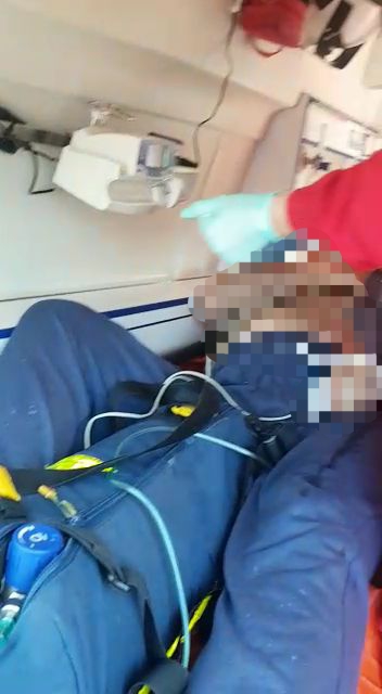 scandal intre soti la navodari un barbat a fost injunghiat victima preluata de elicopterul smurd galerie scandal intre soti la navodari un barbat a fost injunghiat victima preluata de elicopterul smurd galerie