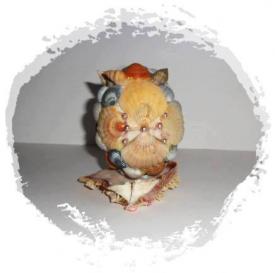 Handmade by Carmen Petrișor Oua decorate cu scoici si sticla de mare!