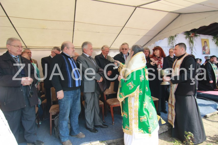 live text arhiepiscopia tomisului lanseaza colectia de 100 de volume documente din mari arhive ale lumii live text arhiepiscopia tomisului lanseaza colectia de 100 de volume documente din mari arhive ale lumii