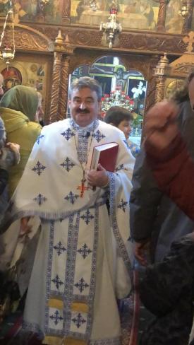 De vorbă cu părintele Marius Moşteanu, despre tragedia de la Notre-Dame de Paris  „Cred că Dumnezeu aşază lucrurile altfel decât logica omenească“