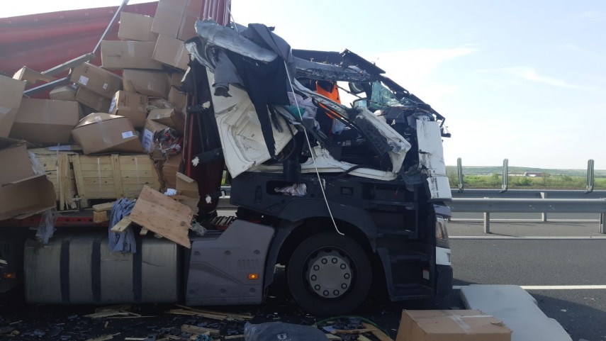 accident teribil pe autostrada a 1 imagini graitoare 689757 accident teribil pe autostrada a 1 imagini graitoare 689757