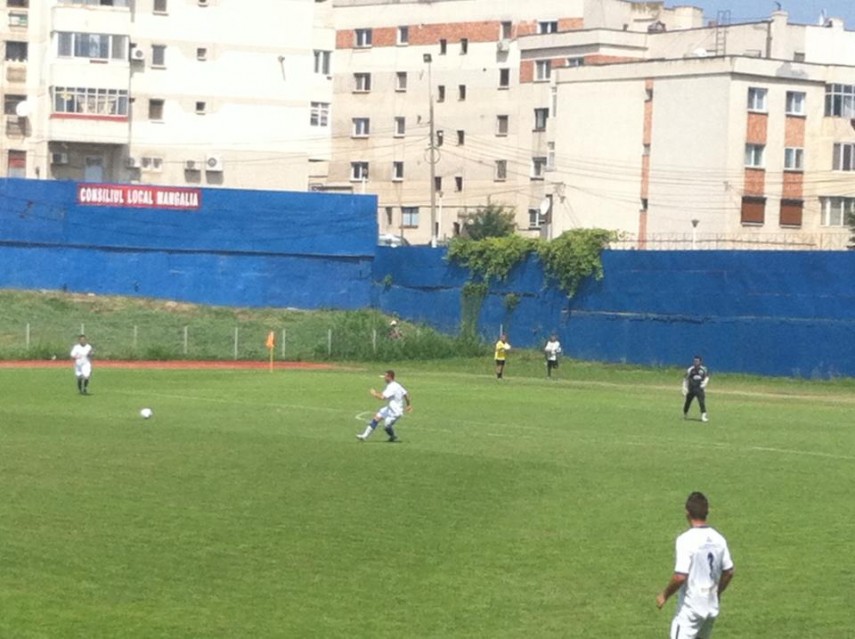 fratii bogdan si razvan evdochim fotbalisti la cs navodari si militari pe fregata marasesti galerie foto fratii bogdan si razvan evdochim fotbalisti la cs navodari si militari pe fregata marasesti galerie foto