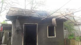 UPDATE. Tragedie la Topraisar, județul Constanța. O explozie urmată de incendiu a avut loc într-o locuință. Un bărbat găsit carbonizat (galerie foto)