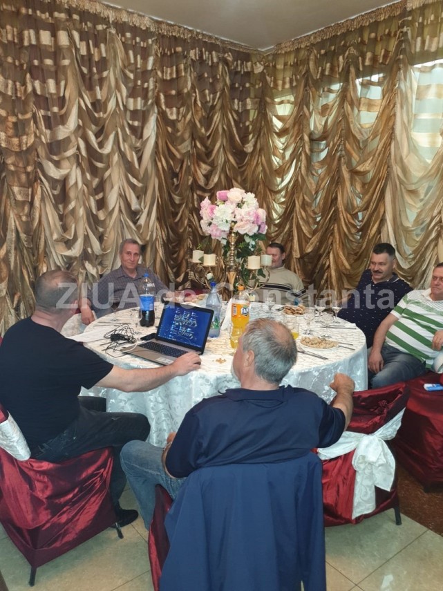 intalnire cu istoria unchiul lui gica hagi a fost fotbalist la tractorul navodari marea familie a echipei intalnire cu istoria unchiul lui gica hagi a fost fotbalist la tractorul navodari marea familie a echipei