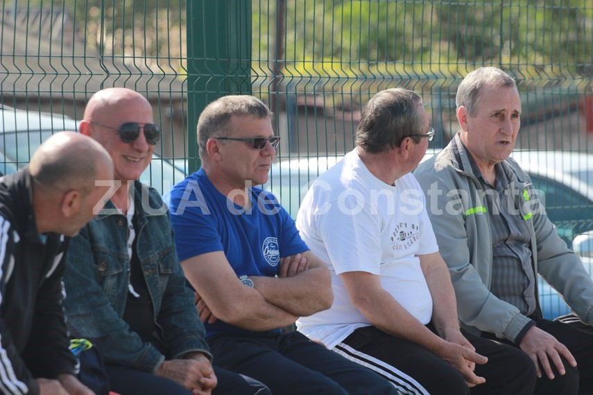 intalnire cu istoria unchiul lui gica hagi a fost fotbalist la tractorul navodari marea familie a echipei intalnire cu istoria unchiul lui gica hagi a fost fotbalist la tractorul navodari marea familie a echipei