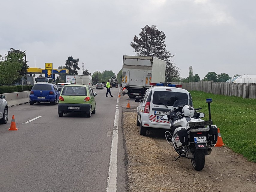 actiunea truck bus desfasurata la constanta transport public de persoane si marfuri verificat de politisti actiunea truck bus desfasurata la constanta transport public de persoane si marfuri verificat de politisti