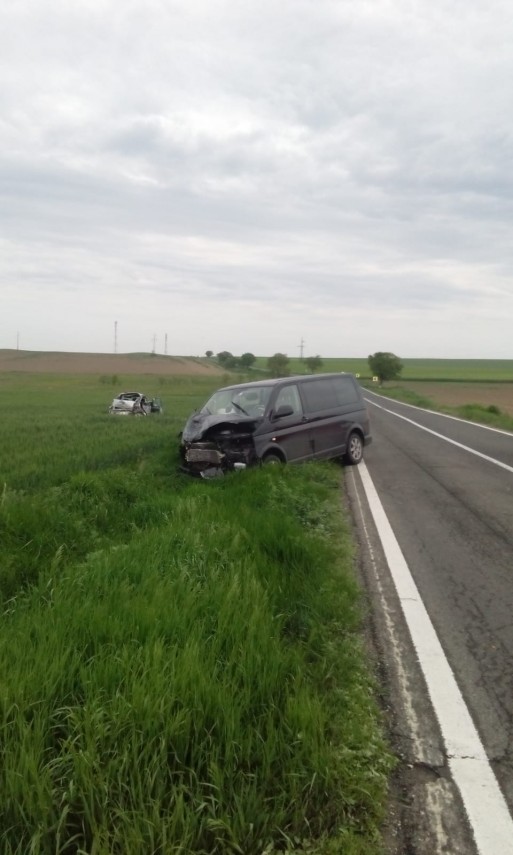 accident rutier pe dn2a intre harsova si saraiu judetul constanta sunt mai multe victime galerie foto accident rutier pe dn2a intre harsova si saraiu judetul constanta sunt mai multe victime galerie foto