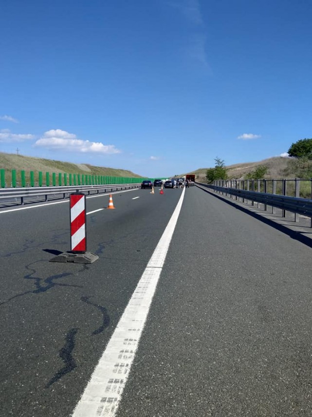 accident rutier pe autostrada soarelui sensul de mers catre constanta un autoturism a intrat in parapetul accident rutier pe autostrada soarelui sensul de mers catre constanta un autoturism a intrat in parapetul