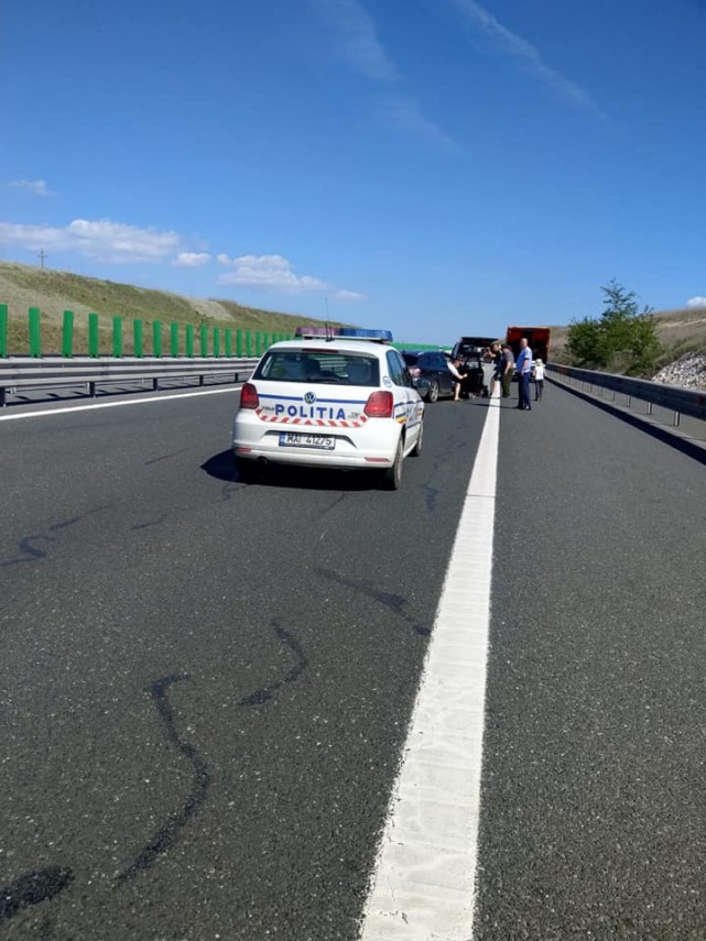 accident rutier pe autostrada soarelui sensul de mers catre constanta un autoturism a intrat in parapetul accident rutier pe autostrada soarelui sensul de mers catre constanta un autoturism a intrat in parapetul