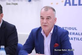 Ion Popa (ALDE) - „Principala sarcină a viitorului Parlament european este creşterea gradului de informare şi apropierea de cetăţeni, pentru înţelegerea beneficiilor şi a responsabilităţilor participării la acest proiect“