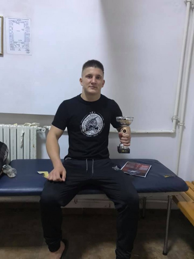 constanta silviu streinu si robert orbocea au castigat prin ko in main event la gala urban legend 7 all constanta silviu streinu si robert orbocea au castigat prin ko in main event la gala urban legend 7 all