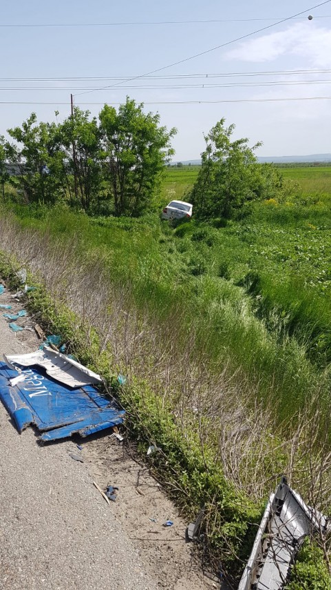 update carambol rutier in judetul suceava doua tir uri si un autoturism au fost implicate un barbat a update carambol rutier in judetul suceava doua tir uri si un autoturism au fost implicate un barbat a