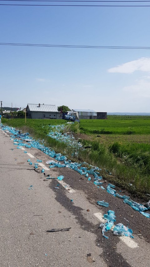 update carambol rutier in judetul suceava doua tir uri si un autoturism au fost implicate un barbat a update carambol rutier in judetul suceava doua tir uri si un autoturism au fost implicate un barbat a