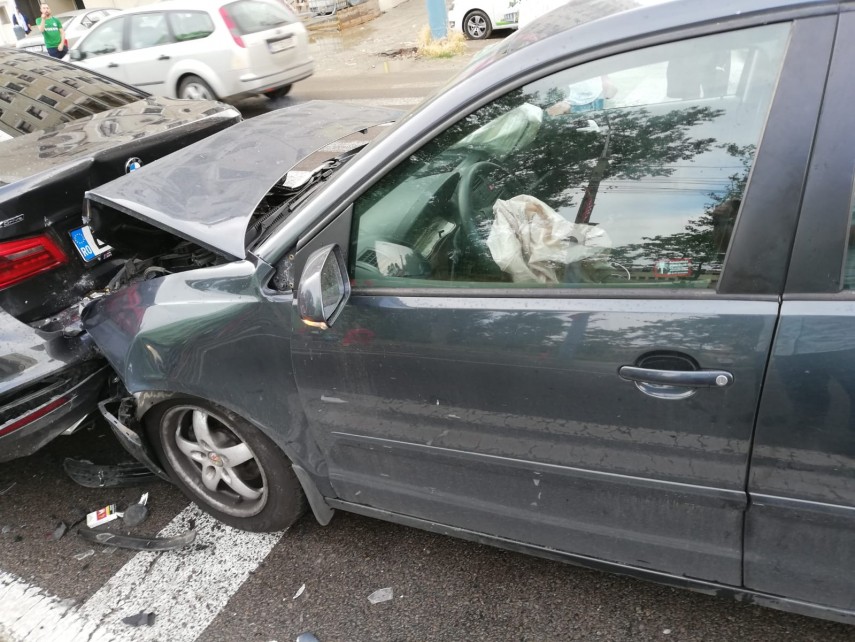 accident rutier in statiunea mamaia zona hotel tomis doua autoturisme implicate o victima 693175 accident rutier in statiunea mamaia zona hotel tomis doua autoturisme implicate o victima 693175