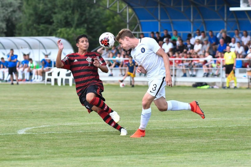 echipa under 17 de la academia hagi va sustine finala mica la puskas suzuki cup galerie foto 693323 echipa under 17 de la academia hagi va sustine finala mica la puskas suzuki cup galerie foto 693323