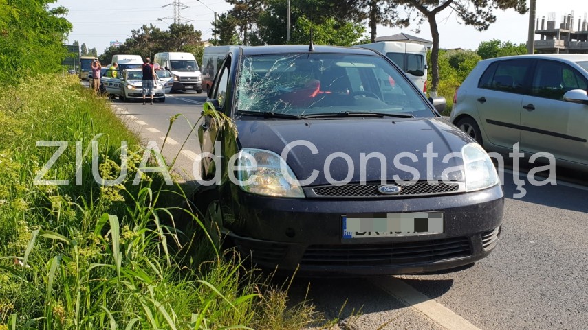 accident rutier grav in eforie nord intervine elicopterul smurd 693692 accident rutier grav in eforie nord intervine elicopterul smurd 693692