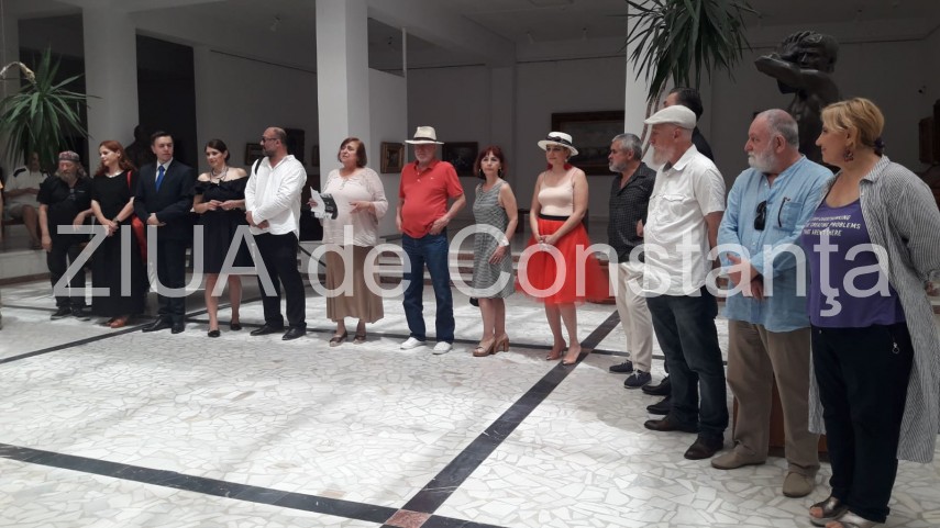 live text la muzeul de arta din constanta ni se dezvaluie gestul in desen a renumitului artist plastic live text la muzeul de arta din constanta ni se dezvaluie gestul in desen a renumitului artist plastic