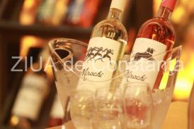 Distincții pentru vinuri dobrogene și expoziție cu degustare de gastronomie specifică, în cadrul evenimentului “Vinul.ro & bucate dobrogene\