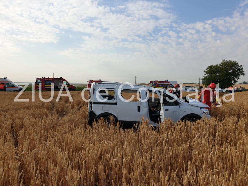 update imagini de la eveniment accident rutier grav pe dn38 intre movilita si topraisar judetul constanta update imagini de la eveniment accident rutier grav pe dn38 intre movilita si topraisar judetul constanta