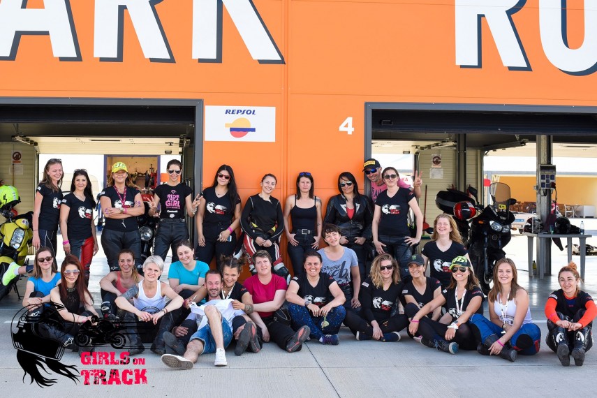 frumoasele care au imblanzit bestiile gratii pe motocicleta la girls on track 2 un eveniment organizat