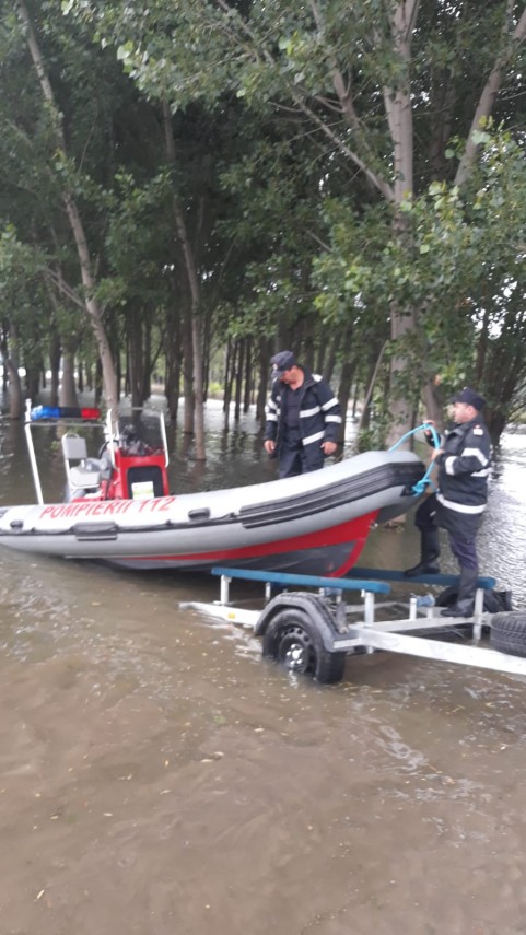 operatiune de cautare a unui baiat posibil inecat in dunare galerie foto 694368 operatiune de cautare a unui baiat posibil inecat in dunare galerie foto 694368