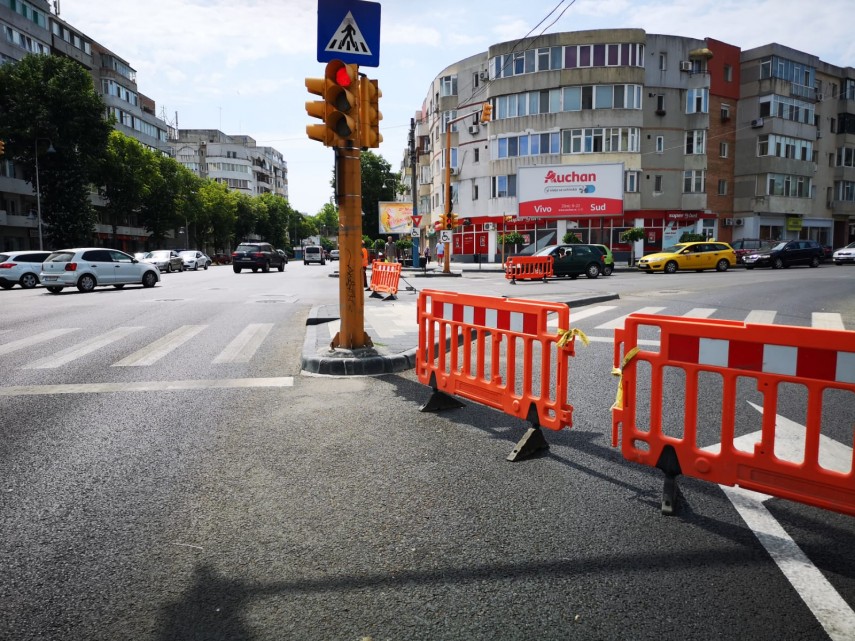 constanta se reabiliteaza trotuarele pe strada poporului traficul auto restrictionat 694645 constanta se reabiliteaza trotuarele pe strada poporului traficul auto restrictionat 694645