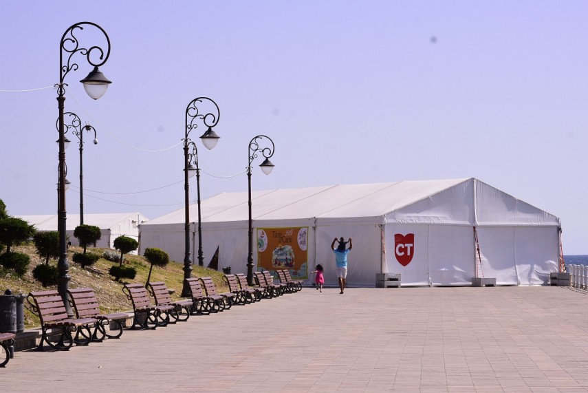 cea de a vi a editie a targului valuri de carte se desfasoara la constanta galerie foto 694922 cea de a vi a editie a targului valuri de carte se desfasoara la constanta galerie foto 694922