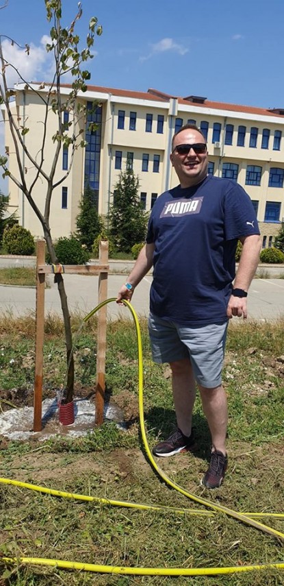 voluntarii constanta restart actiune de intretinere a copacilor plantati recent in ovidius park galerie voluntarii constanta restart actiune de intretinere a copacilor plantati recent in ovidius park galerie