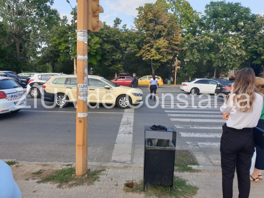 constanta motociclist lovit de un autoturism pe bulevardul a lapusneanu 695402 constanta motociclist lovit de un autoturism pe bulevardul a lapusneanu 695402