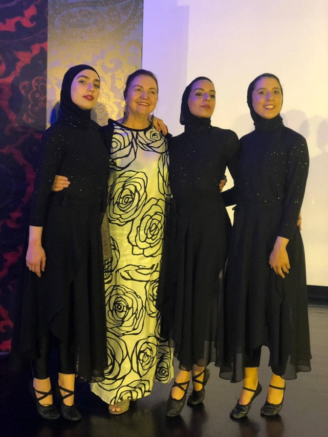 corespondenta din kuweit premiera in cariera coregrafei stela cocarlea galerie foto 695726 corespondenta din kuweit premiera in cariera coregrafei stela cocarlea galerie foto 695726