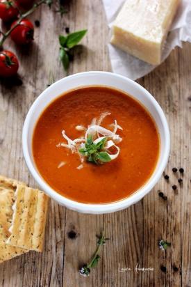 lauraadamache.ro O supă delicioasă, de vară - o rețetă italiană pentru un prânz rapid