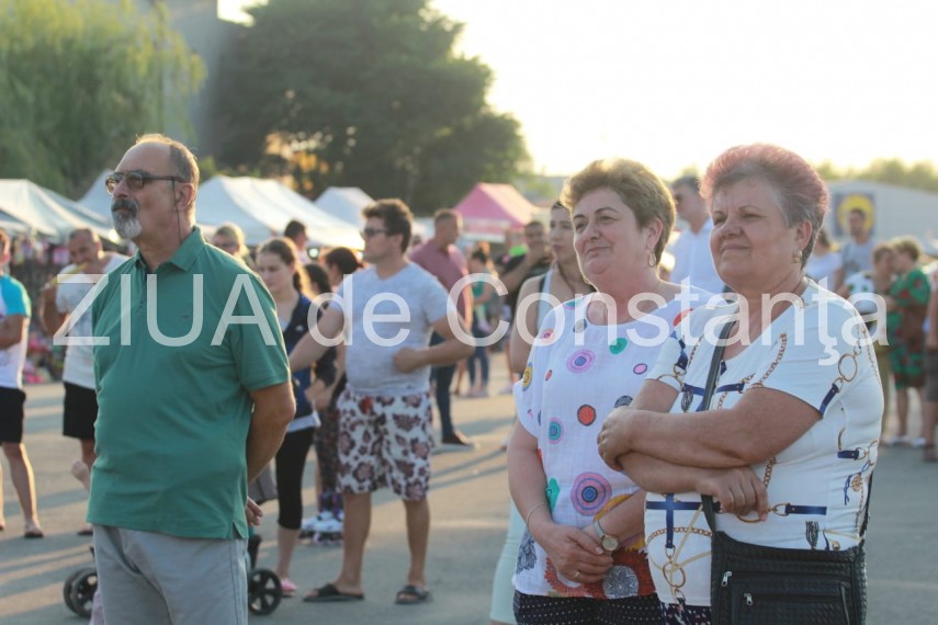 imagini de la eveniment weekend plin de evenimente cu prilejul zilelor orasului navodari programul celor imagini de la eveniment weekend plin de evenimente cu prilejul zilelor orasului navodari programul celor