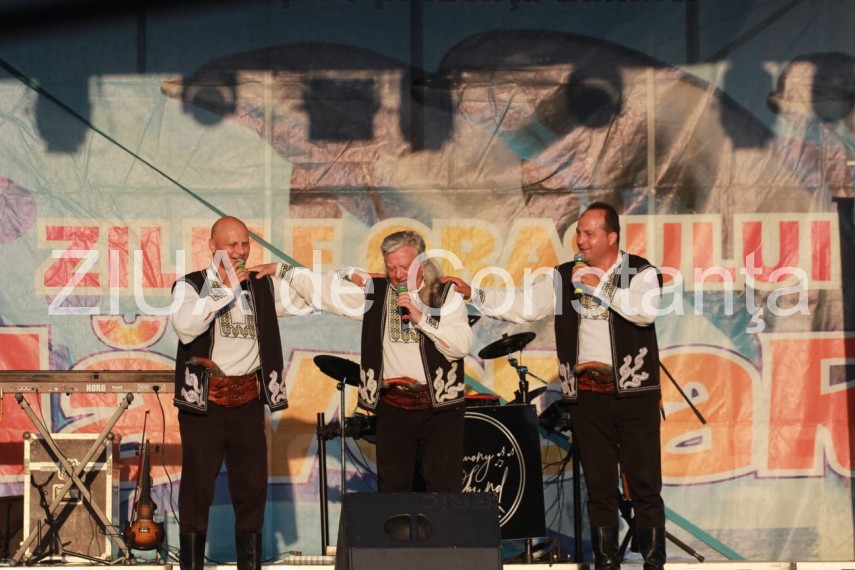 imagini de la eveniment weekend plin de evenimente cu prilejul zilelor orasului navodari programul celor imagini de la eveniment weekend plin de evenimente cu prilejul zilelor orasului navodari programul celor