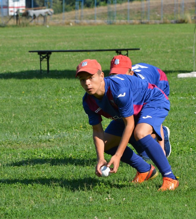 juniorii de la spicu horia medalii la campionatele nationale de oina galerie foto 696702