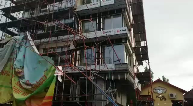 constanta schela desprinsa de furtuna in zona satu de vacanta galerie foto video 697315 constanta schela desprinsa de furtuna in zona satu de vacanta galerie foto video 697315