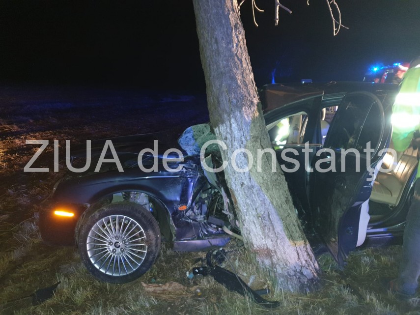 accident rutier grav la iesire din valu lui traian victima incarcerata 697325 accident rutier grav la iesire din valu lui traian victima incarcerata 697325