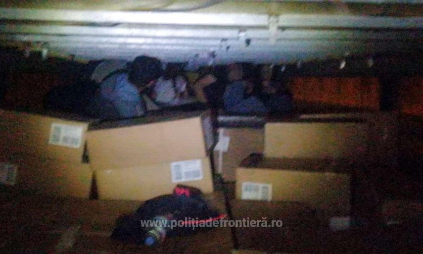 politia de frontiera zece irakieni au fost depistati sub un tir incercand sa iasa din tara prin vama politia de frontiera zece irakieni au fost depistati sub un tir incercand sa iasa din tara prin vama