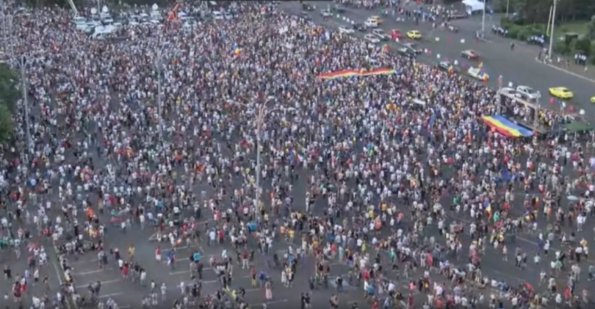 la un an de la protestul din 10 august 2018 manifestatie de amploare in piata victoriei 697812 la un an de la protestul din 10 august 2018 manifestatie de amploare in piata victoriei 697812