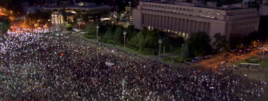 la un an de la protestul din 10 august 2018 manifestatie de amploare in piata victoriei 697812 la un an de la protestul din 10 august 2018 manifestatie de amploare in piata victoriei 697812