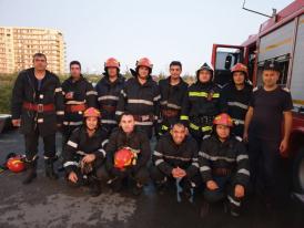 Ei sunt pompierii care s-au luptat cu flăcările de la clubul Bamboo din Mamaia (galerie foto)   